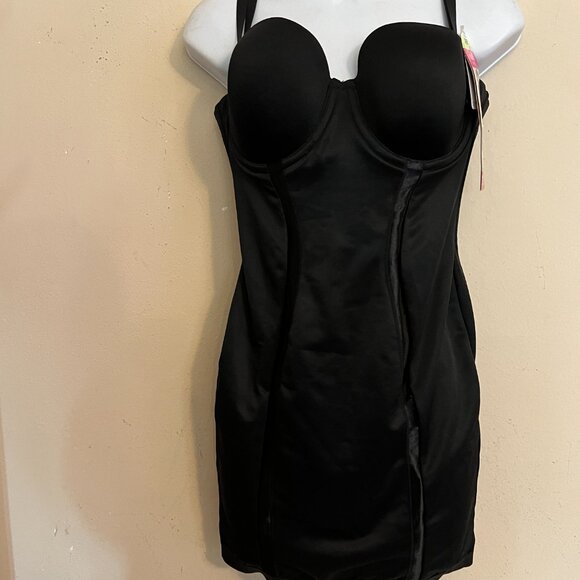 Maidenform Convertible Full Slip Easy Up Strapless Firm Control Strapless 2304 - Picture 5 of 7